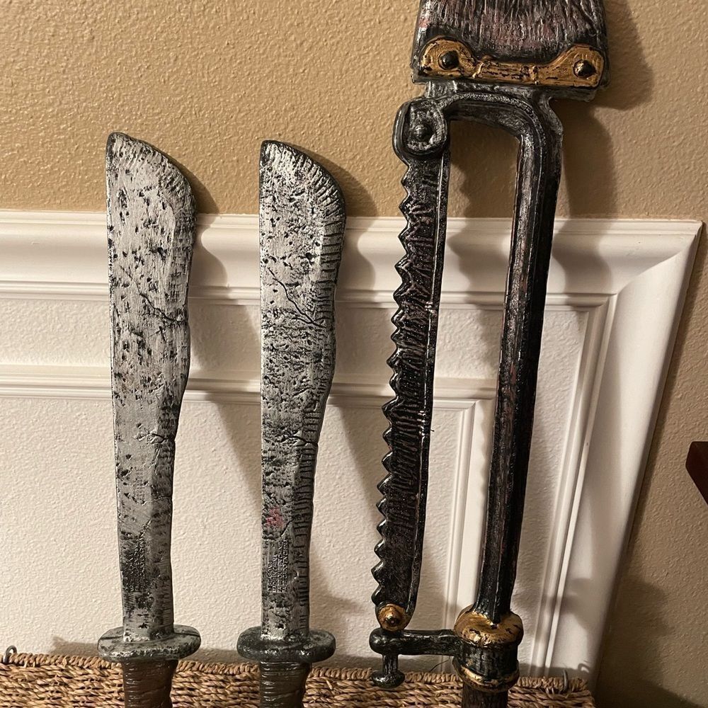 Seasons 2012 Halloween Chain Saw and 2 Long Machete Props Halloween Costumes